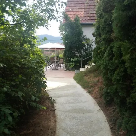 Apartamento V4 Kilátóterasz Emelet *