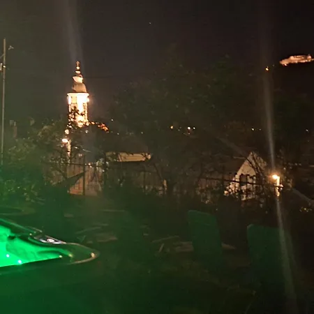 V4 Kilatoterasz Emelet * Nagymaros